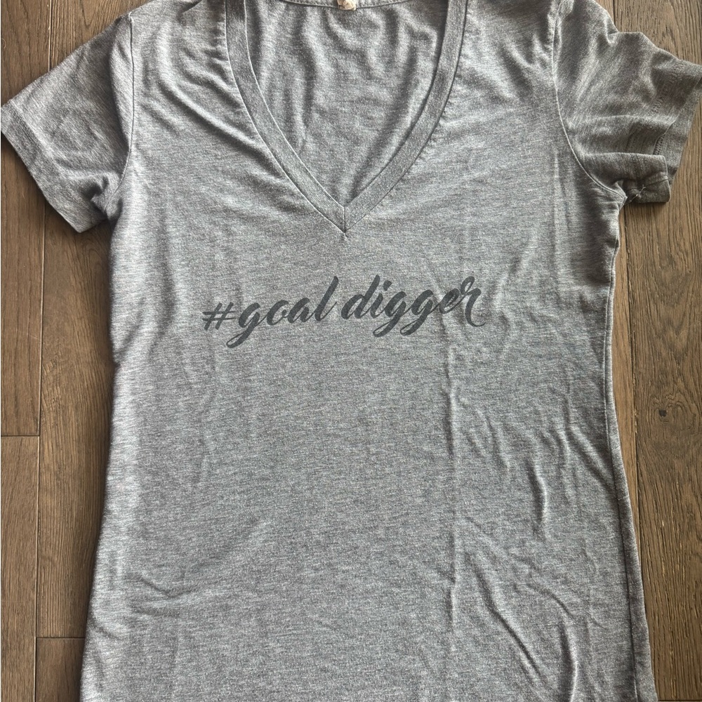 Ella Heather Gray Tee